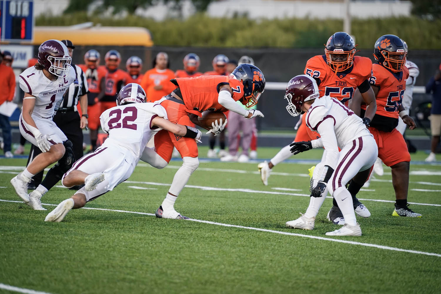 Quakers with the tackle