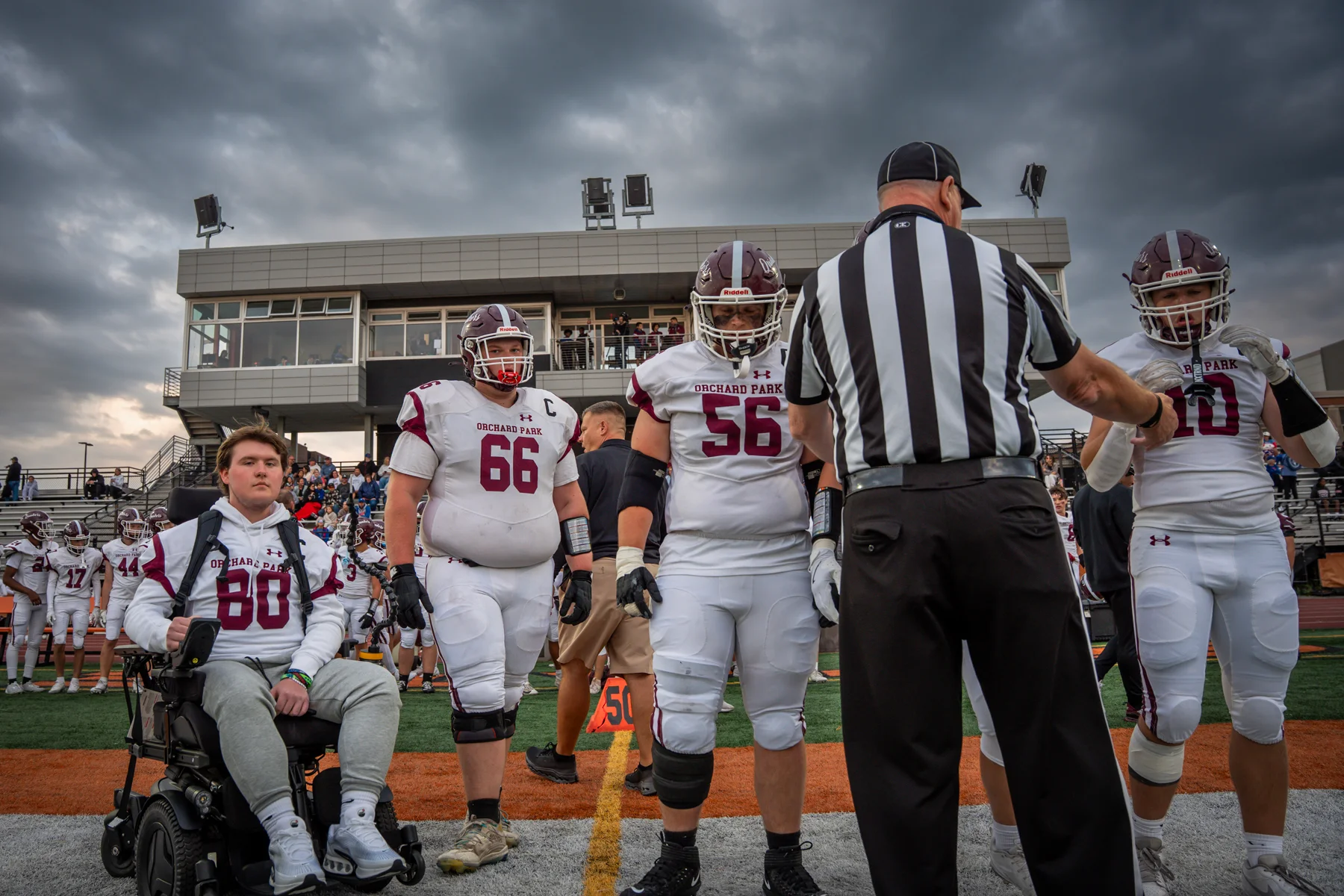 Captains going to the cointoss